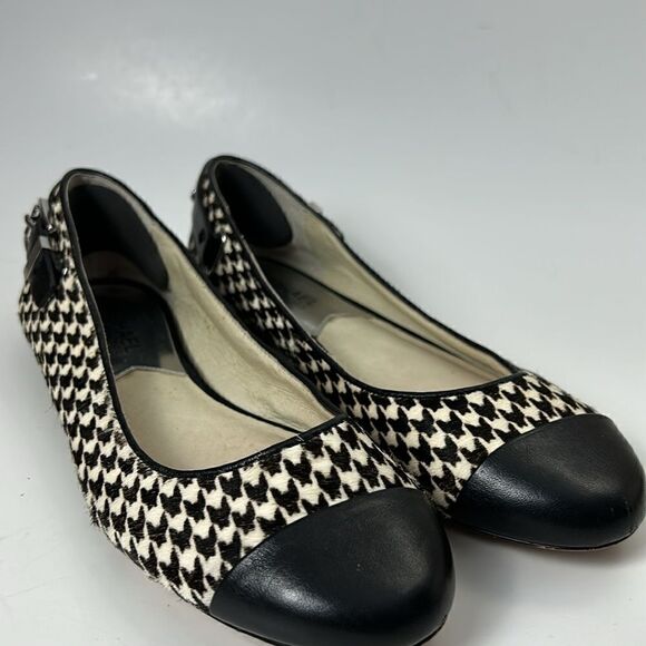 Michael Michael Kors Dion Houndstooth Haircalf Ballet Flat (Black/White) Size 6 - Picture 10 of 10